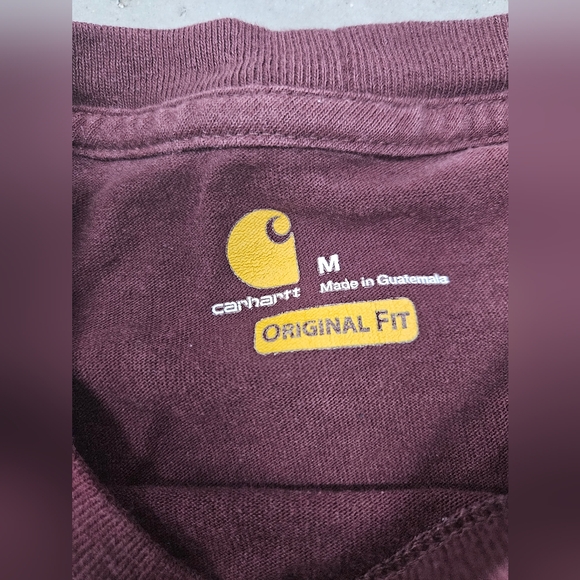 Carhartt Men's Classic Short sleeve TShirt Size Medium Original Fit, Maroon Logo - Picture 3 of 5